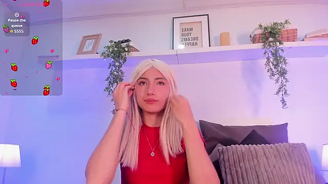 Snapshot of Vampgyal chatting on 10-09-25, 09:02 Vampgyal online show from 10-09-25, 09:02