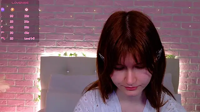 Aria Vox online show from 09-17-25, 04:58