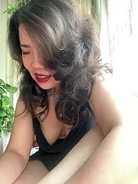 Snapshot of anna_yngs chatting on 06-20-26, 03:31 anna yngs online show from 06-20-26, 03:31