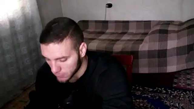 Snapshot of Jordan1Dior chatting on 10-21-25, 06:36 Jordan1Dior online show from 10-21-25, 06:36