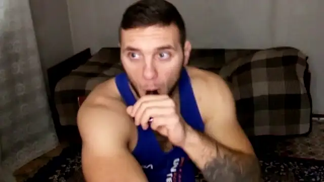 Snapshot of Jordan1Dior chatting on 10-28-25, 08:18 Jordan1Dior online show from 10-28-25, 08:18