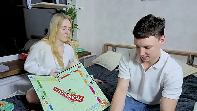 Snapshot of Emily0303 chatting on 10-08-25, 03:53 Emily0303 online show from 10-08-25, 03:53