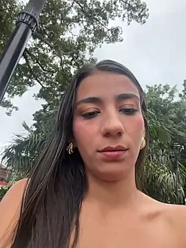 -juicy  online show from 11-28-25, 10:12