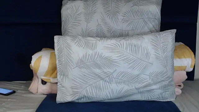 Diva-Lolah online show from 10-22-25, 02:12