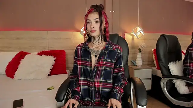 Snapshot of aa_lunit chatting on 02-03-26, 02:11 aa lunit online show from 02-03-26, 02:11