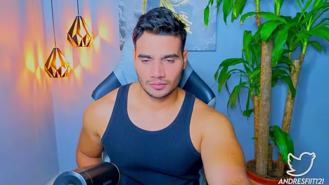 AndresR3 online show from 09-13-25, 04:18