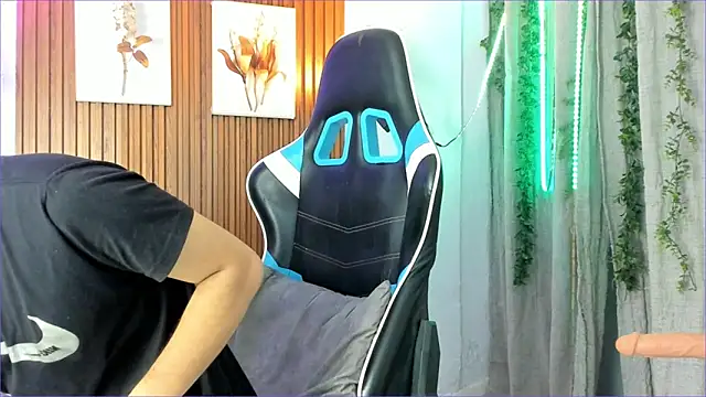 David niet online show from 09-11-25, 05:46