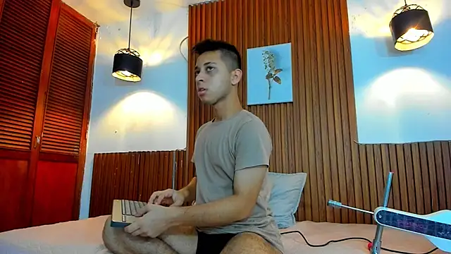 David niet online show from 11-08-25, 06:07