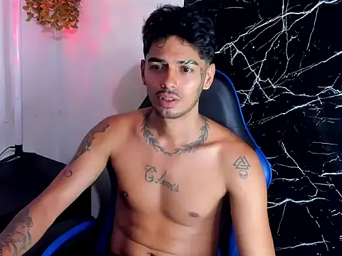 thomasxjackson online show from 08-08-26, 01:30