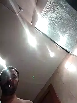 Snapshot of manchego85 chatting on 09-09-25, 04:34 manchego85 online show from 09-09-25, 04:34