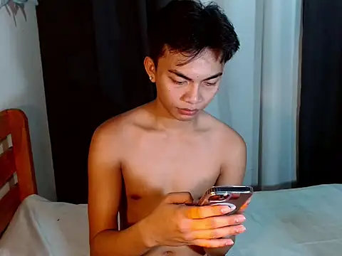 Snapshot of urguy_marco chatting on 09-19-25, 10:49 urguy marco online show from 09-19-25, 10:49