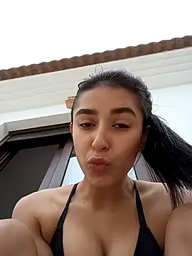 Snapshot of CandyFoxter_ chatting on 10-08-25, 07:17 CandyFoxter online show from 10-08-25, 07:17