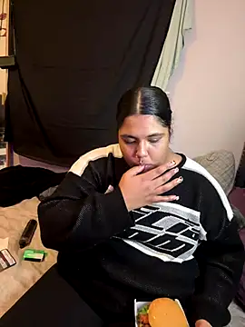 1n0nlythroat online show from 12-23-25, 01:14