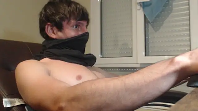 kikelargo22 online show from 07-08-26, 07:29
