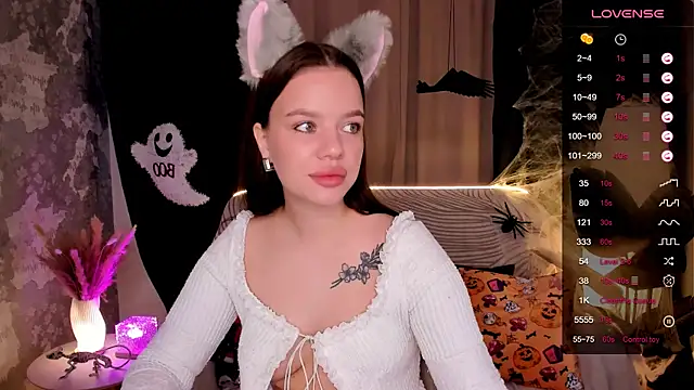 Snapshot of marydreams_ chatting on 10-23-25, 08:35 marydreams online show from 10-23-25, 08:35