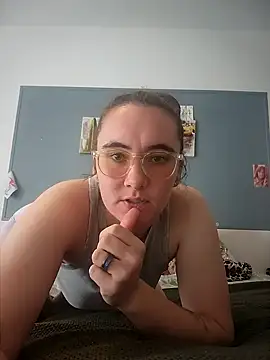 AndHerXO online show from 02-13-26, 12:45