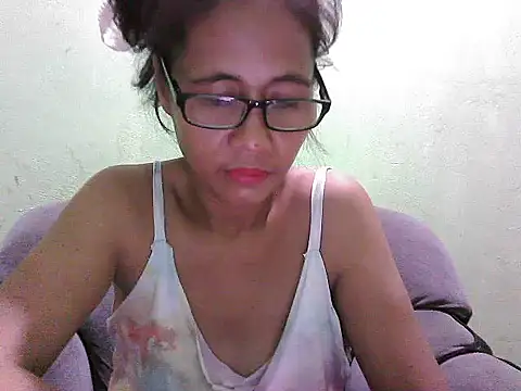 HotLadyPinay32 online show from 03-26-26, 09:48