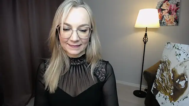 Snapshot of Ava_Elior chatting on 12-03-25, 10:35 Ava Elior online show from 12-03-25, 10:35