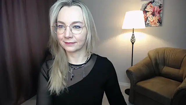 Ava Elior online show from 03-10-26, 11:15