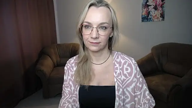 Ava Elior online show from 07-18-26, 10:19
