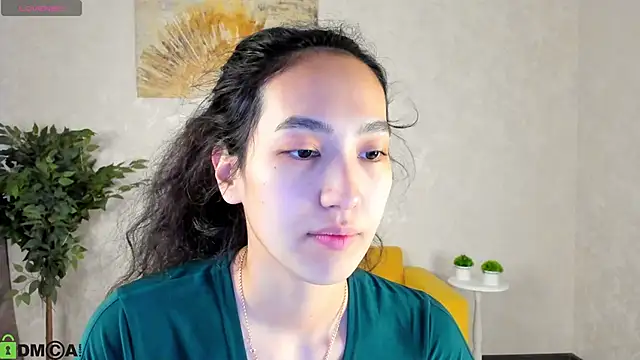 Snapshot of FlirtyAura chatting on 04-24-26, 03:42 FlirtyAura online show from 04-24-26, 03:42
