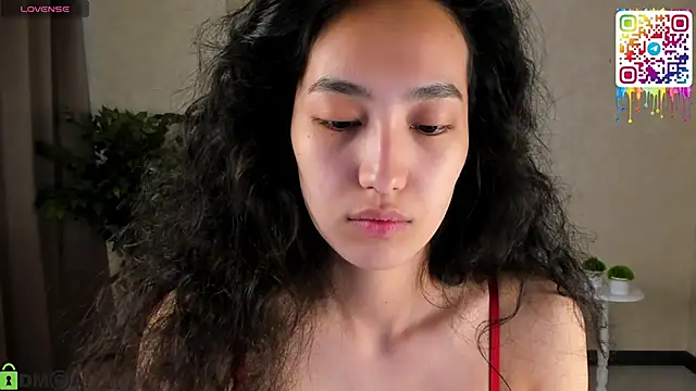 Snapshot of FlirtyAura chatting on 05-06-26, 03:46 FlirtyAura online show from 05-06-26, 03:46