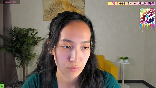 Snapshot of FlirtyAura chatting on 05-11-26, 02:45 FlirtyAura online show from 05-11-26, 02:45