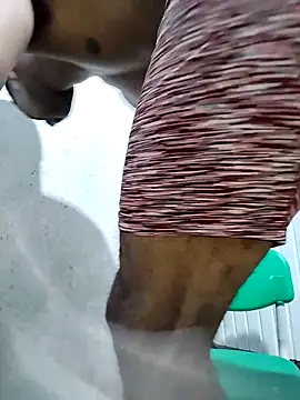 Snapshot of Kesurra chatting on 11-20-25, 09:53 Kesurra online show from 11-20-25, 09:53