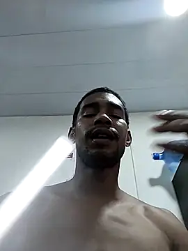 Snapshot of Kesurra chatting on 11-24-25, 06:18 Kesurra online show from 11-24-25, 06:18