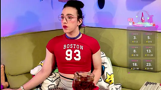 Snapshot of Zesty_Peach chatting on 10-23-25, 01:54 Zesty Peach online show from 10-23-25, 01:54