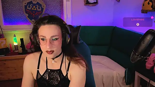 Zesty Peach online show from 06-06-26, 10:47