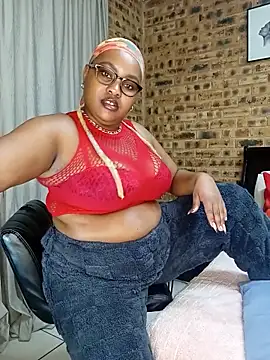 Snapshot of SativaHot96 chatting on 06-18-26, 11:09 SativaHot96 online show from 06-18-26, 11:09