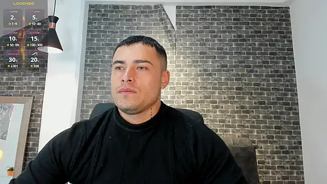 connorsmiith online show from 10-06-25, 11:51