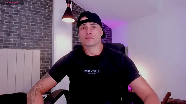 connorsmiith online show from 04-05-26, 11:02