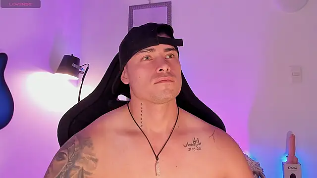 connorsmiith online show from 06-03-26, 02:33