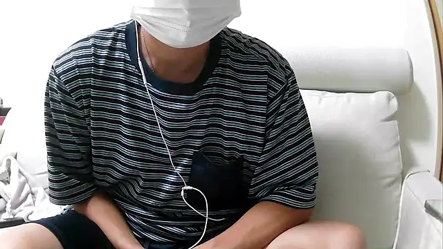 Snapshot of kyoron chatting on 09-20-25, 12:06 kyoron online show from 09-20-25, 12:06