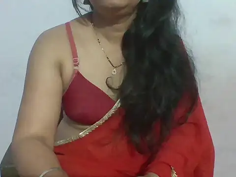 Snapshot of Marathi_q4een01 chatting on 06-15-26, 03:31 Marathi q4een01 online show from 06-15-26, 03:31
