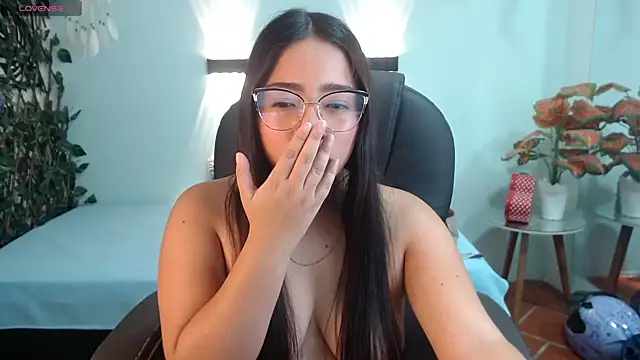 tinisweet online show from 04-29-26, 06:58