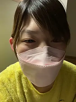 Snapshot of usako_2025 chatting on 11-29-25, 03:59 usako 2025 online show from 11-29-25, 03:59