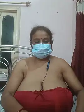 Snapshot of Barna_Love chatting on 07-17-26, 01:07 Barna Love online show from 07-17-26, 01:07