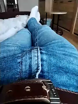 Pio185 online show from 11-30-25, 12:42