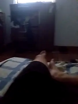 Snapshot of safadinhoo007 chatting on 11-19-25, 10:15 safadinhoo007 online show from 11-19-25, 10:15