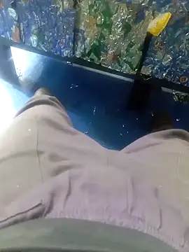 Snapshot of safadinhoo007 chatting on 11-29-25, 02:58 safadinhoo007 online show from 11-29-25, 02:58