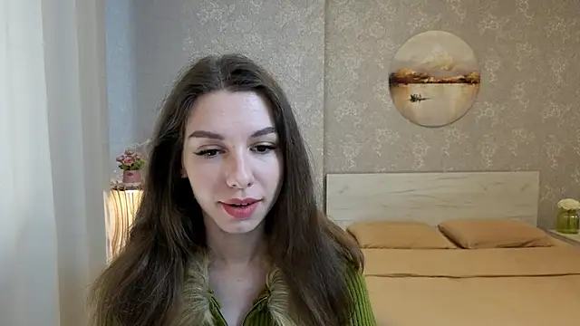 Snapshot of KellyShines chatting on 04-13-26, 08:09 KellyShines online show from 04-13-26, 08:09