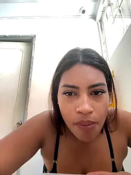 AmberMoss1 online show from 09-13-25, 06:29