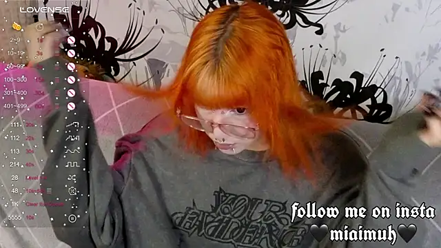 Snapshot of mia__yui chatting on 09-11-25, 10:43 mia yui online show from 09-11-25, 10:43