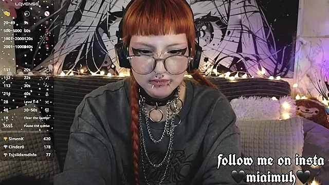 Snapshot of mia__yui chatting on 02-26-26, 02:32 mia yui online show from 02-26-26, 02:32