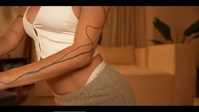 Snapshot of Carolart_ chatting on 06-11-26, 12:54 Carolart online show from 06-11-26, 12:54