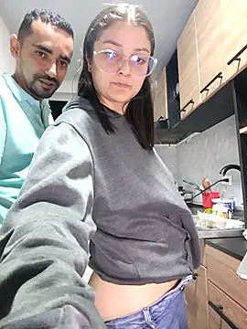 stivenlujan69 online show from 12-21-25, 02:08