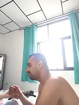 stivenlujan69 online show from 03-05-26, 06:04